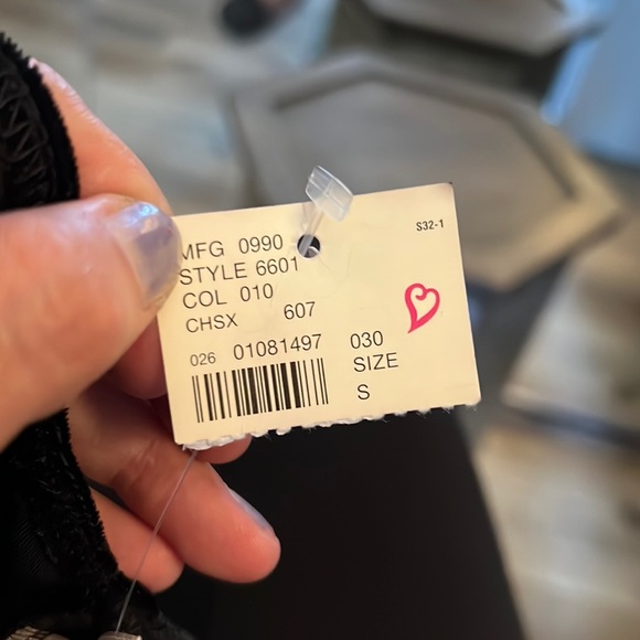 🔥1 hour sale. Victoria’s Secret, black shorts romper, lace on bottom - Picture 3 of 14